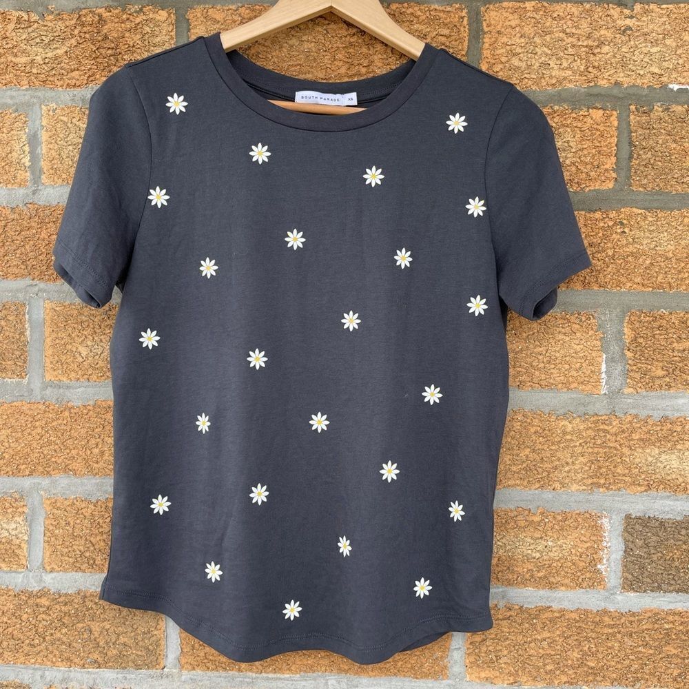 South parade star tee xs